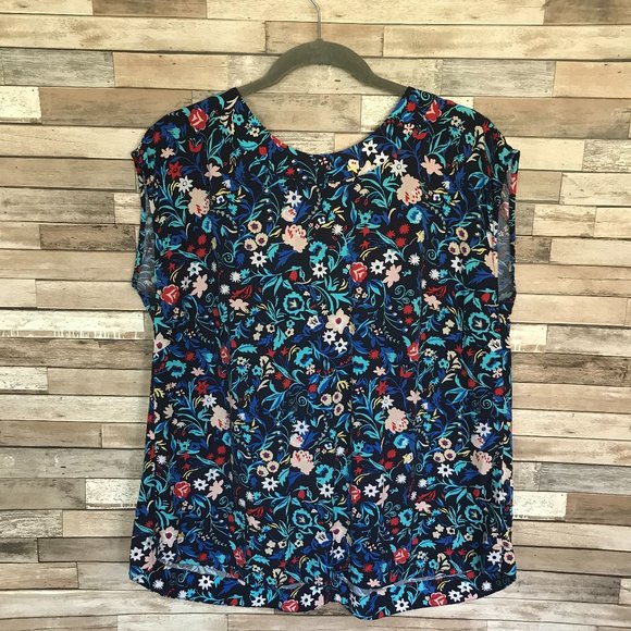 Talbots Tops - Talbots top womens Medium Blue Paisley print sleeveless